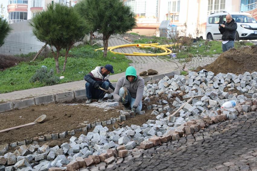 Atatürk Mahallesi’nde yollar yenileniyor