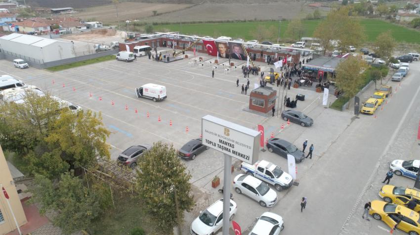 Büyükşehir ilçelerde yetersiz olan terminalleri bir bir yenileniyor