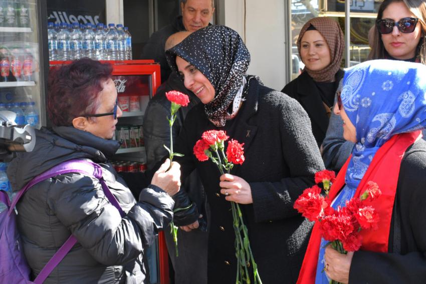 BAŞKAN VURMAZ“GÜÇLÜ EDREMİT’E KADINLARLA ULAŞACAĞIZ”