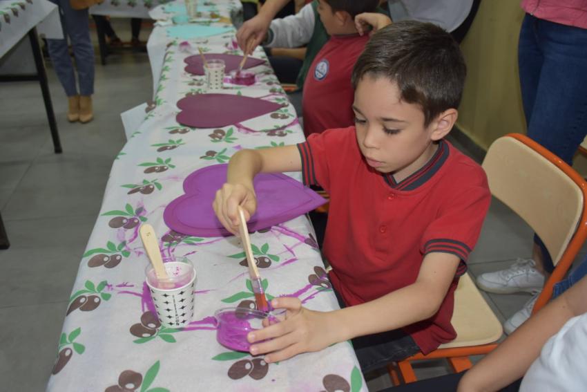 Edremit Belediyesi Anneler Günü'nde anne ve çocukları buluşturdu
