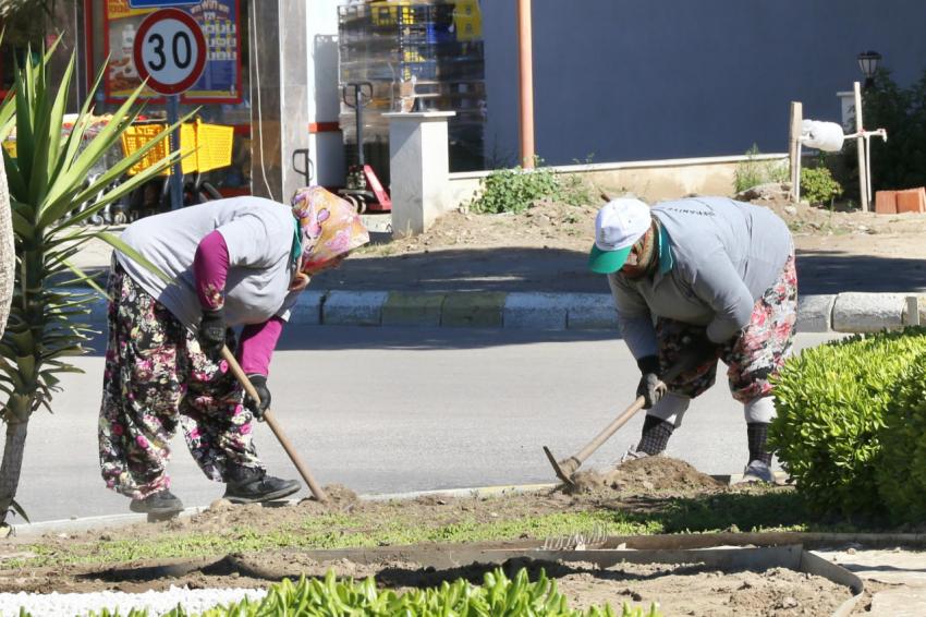 BURHANİYE, YAZ MEVSİMİNE HAZIRLANIYOR