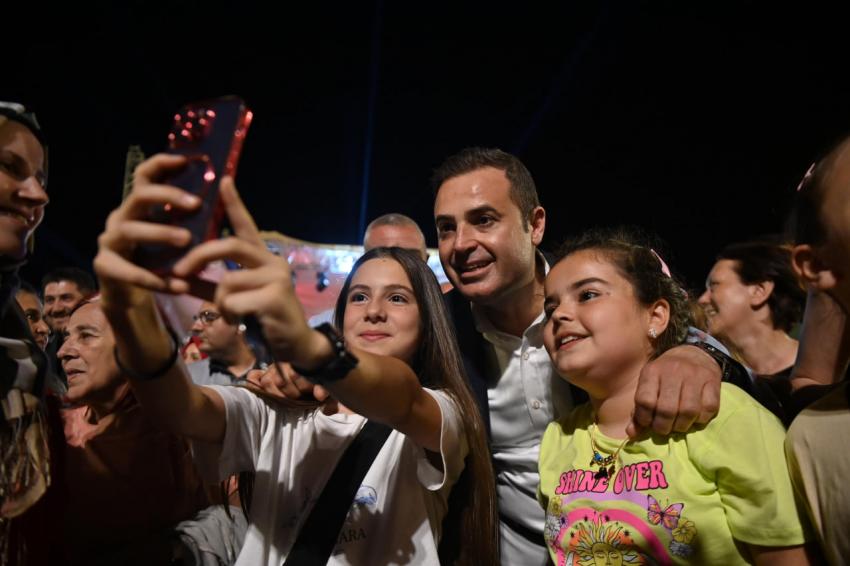 Nazım Hikmet, Balıkesir’de şiirlerle şarkılarla anıldı