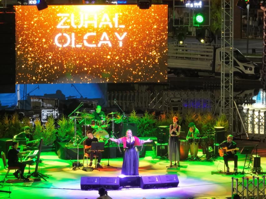 Nazım Hikmet, Balıkesir’de şiirlerle şarkılarla anıldı