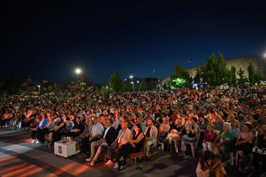 Nazım Hikmet, Balıkesir’de şiirlerle şarkılarla anıldı