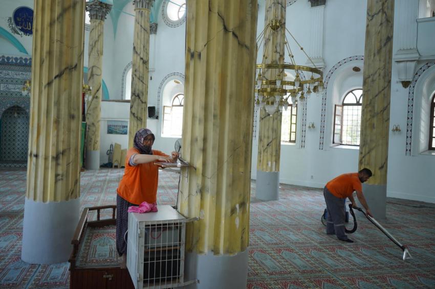 Ayvalık’ta bayram hazırlığı