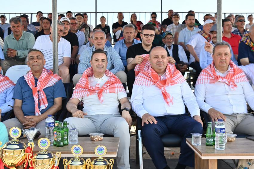 Başkan Akın, bayramı hemşehrileriyle bir arada geçirdi