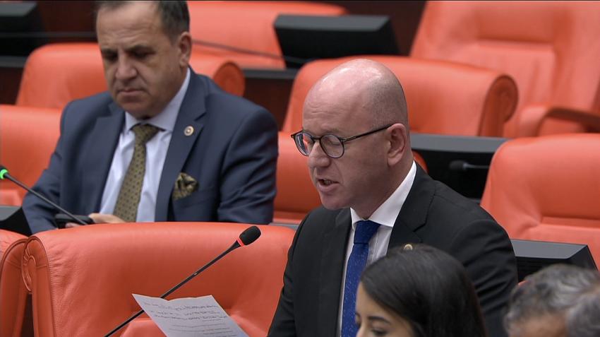 “SÜT SEKTÖRÜNDE KRİZ YAŞANIRKEN AKP İKTİDARI TRİBÜNDEN SEYREDİYOR”