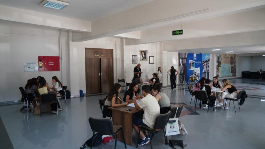 Edremit’te gençler iklim değişikliğine karşı harekete geçiyor