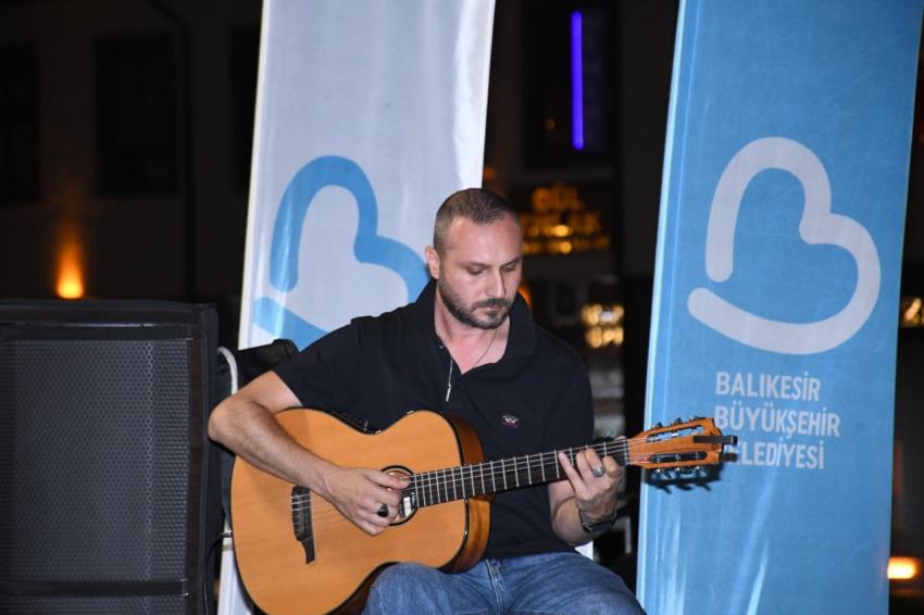 Balıkesir’in dört bir yanında müzik yankılandı