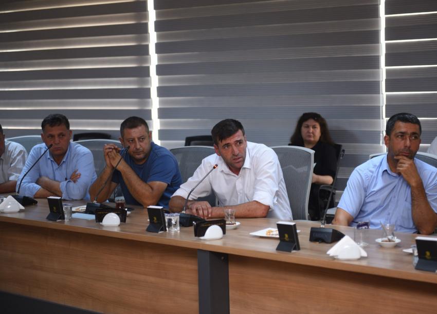 BASKİ Genel Müdürü Erdoğan Öztürk, Susurluklu muhtarları dinledi