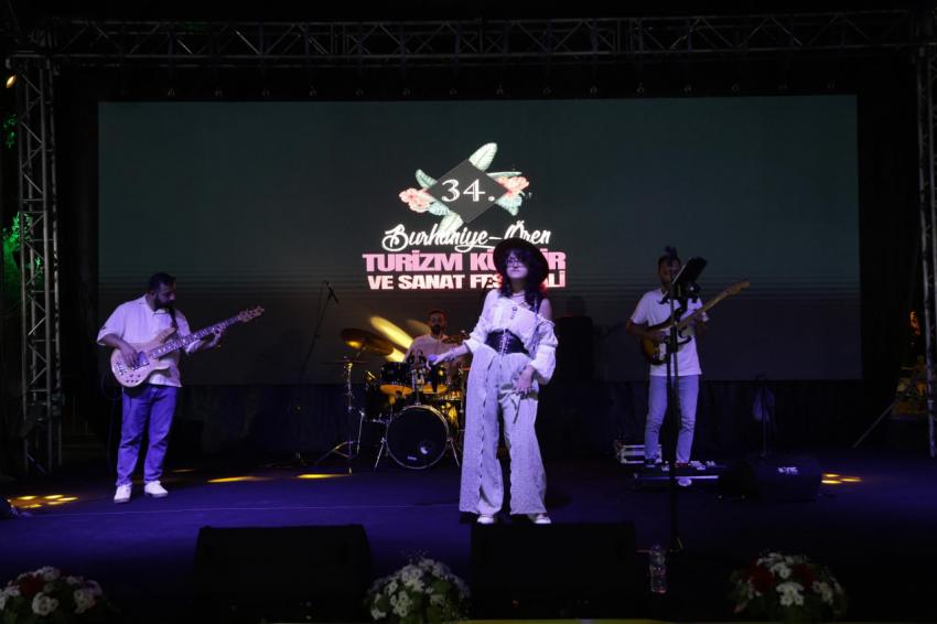 KÖRFEZİN BEKLENEN FESTİVALİNDE GÖRKEMLİ AÇILIŞ