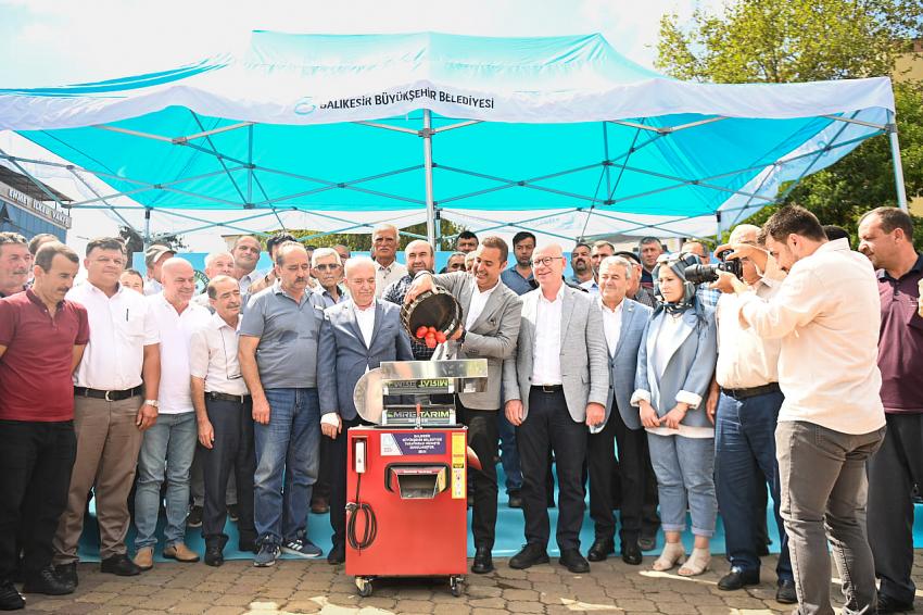 Çiftçiler, domatesi tarladan satmak yerine salça yapıp satacak