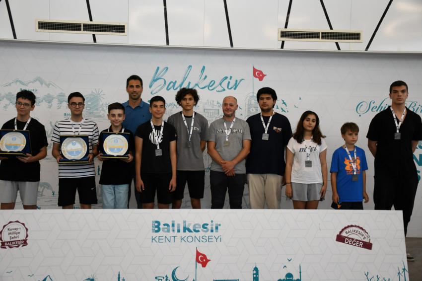 Büyükşehir, satranç tutkunlarını Balıkesir’de bir araya getirdi