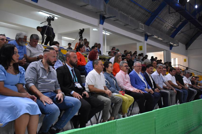 Gürespor 4’te 4 yaptı