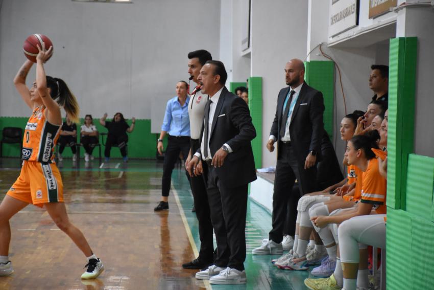 Gürespor 4’te 4 yaptı