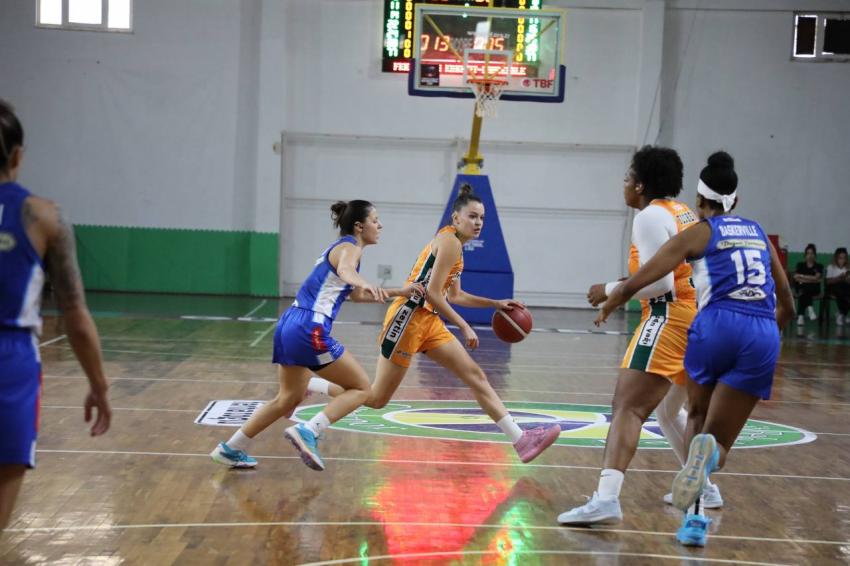 Gürespor 4’te 4 yaptı