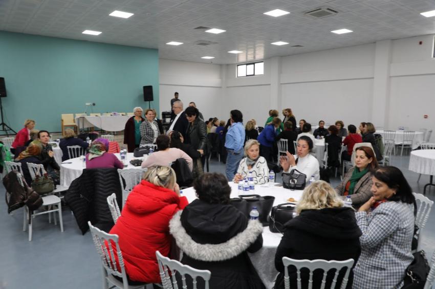 Edremit Belediyesi kadınların yanında..