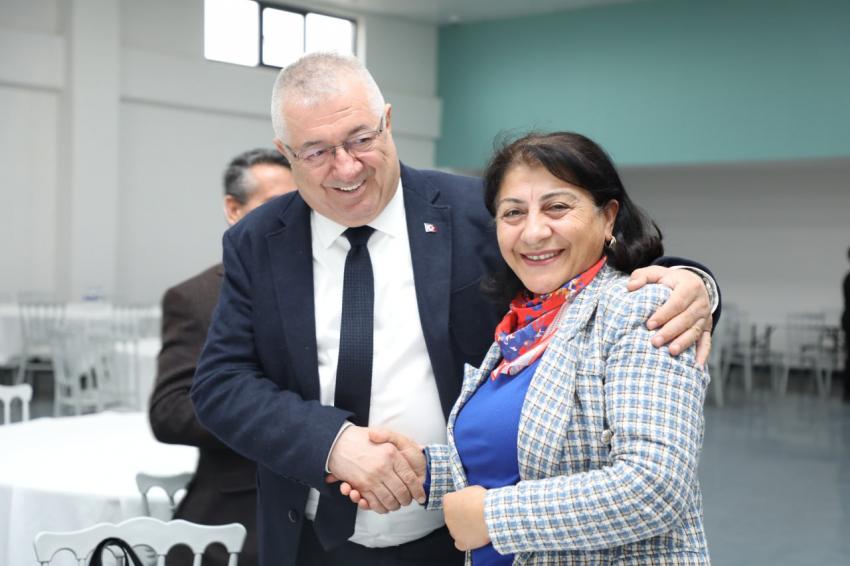 Edremit Belediyesi kadınların yanında..