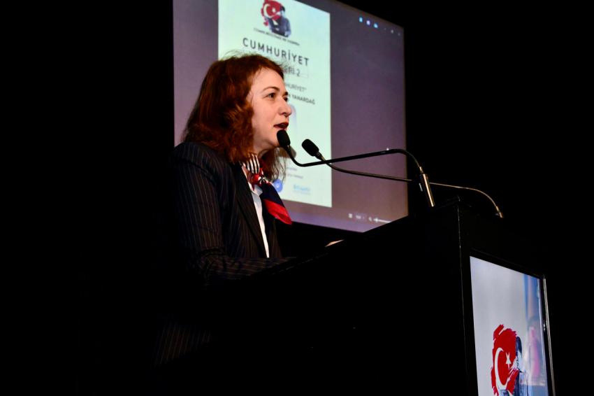 “Laiklik ve Cumhuriyet” söyleşisine yoğun ilgi