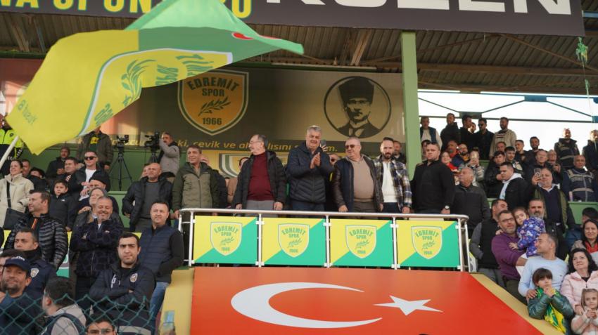 Edro zirveye yürüyor