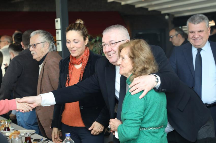 Başkan Ertaş’tan gazetecilerle bir araya geldi