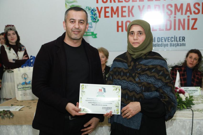 BURHANİYE’DE LEZZETLER YARIŞTI