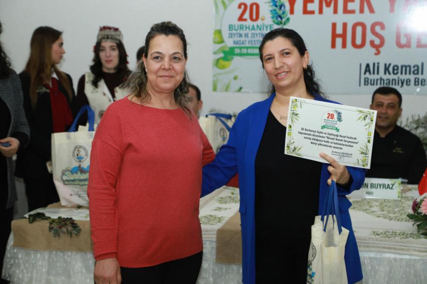 BURHANİYE’DE LEZZETLER YARIŞTI