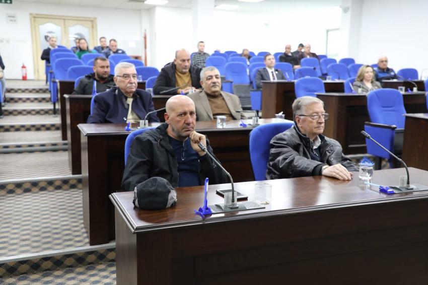 Başkan Ertaş, Muhtarlar ve Meslek odaları ile buluştu