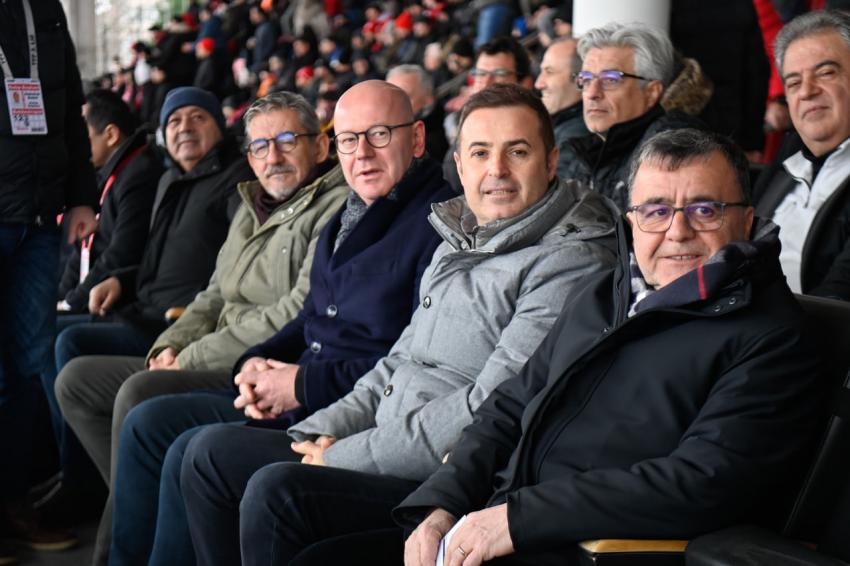 BAŞKAN AKIN’DAN BALIKESİSRSPOR’A HEP DESTEK, TAM DESTEK