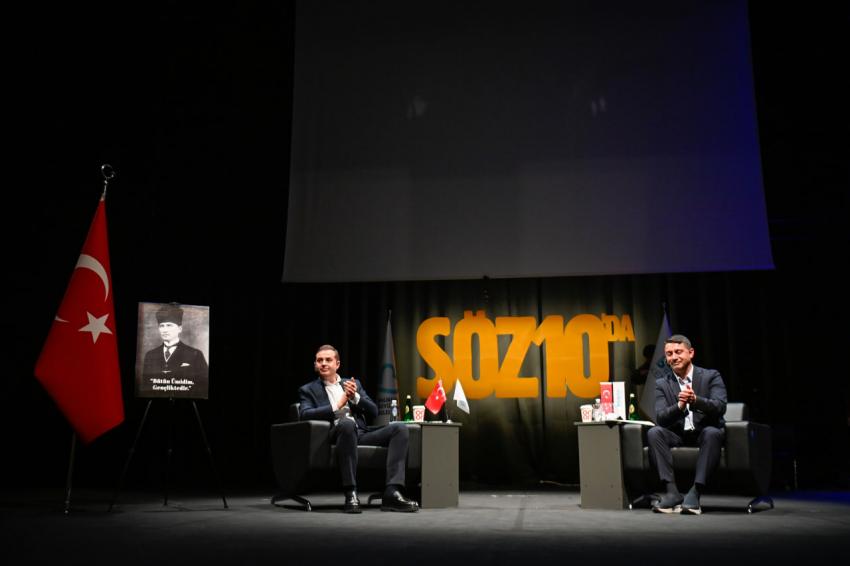 Akın’dan gençlere: “Mustafa Kemal’in askeri bir kardeşinizim”