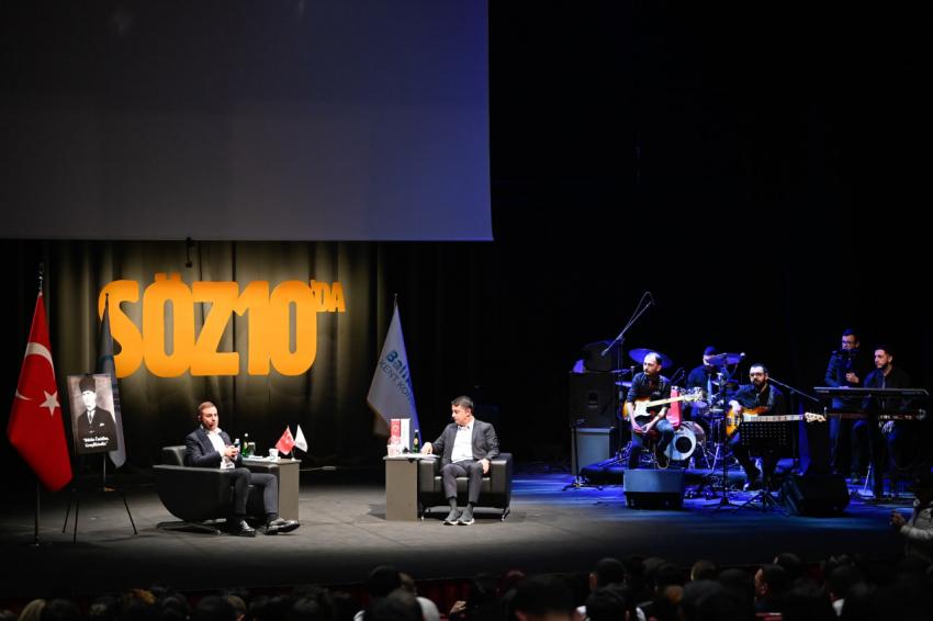 Akın’dan gençlere: “Mustafa Kemal’in askeri bir kardeşinizim”