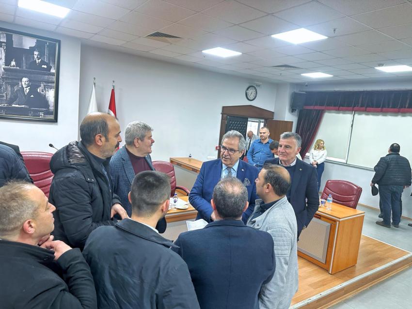 BAŞKAN DURSUN MİRZA KIRSAL MAHALLE MUHTARLARIYLA BİR ARAYA GELDİ