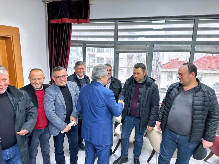 BAŞKAN DURSUN MİRZA KIRSAL MAHALLE MUHTARLARIYLA BİR ARAYA GELDİ