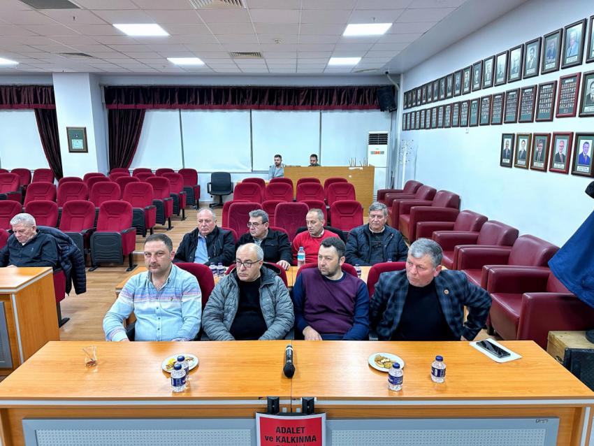 BAŞKAN DURSUN MİRZA KIRSAL MAHALLE MUHTARLARIYLA BİR ARAYA GELDİ