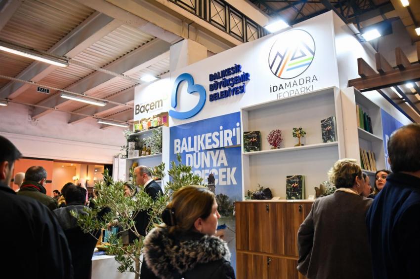 Balıkesir Büyükşehir Belediyesi, EMITT’ten ödülle döndü