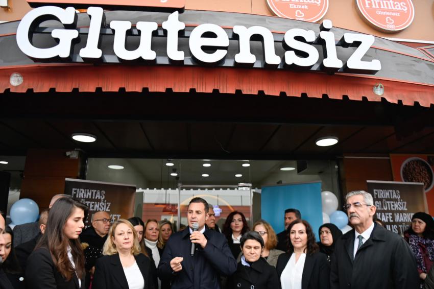Başkan Akın, Balıkesir’in ilk ve tek “Glütensiz Kafe Market”ini açtı