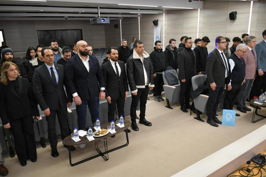 Üniversiteliler yapay zekânın geleceğini konuştu