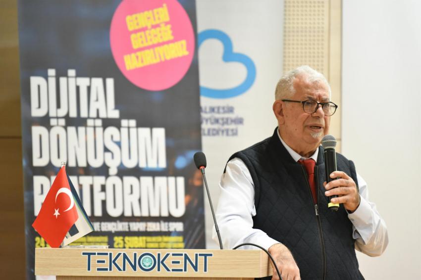 Üniversiteliler yapay zekânın geleceğini konuştu