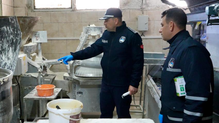 BURHANİYE BELEDİYESİ’NDEN GIDA GÜVENLİĞİ İÇİN SIKI DENETİM