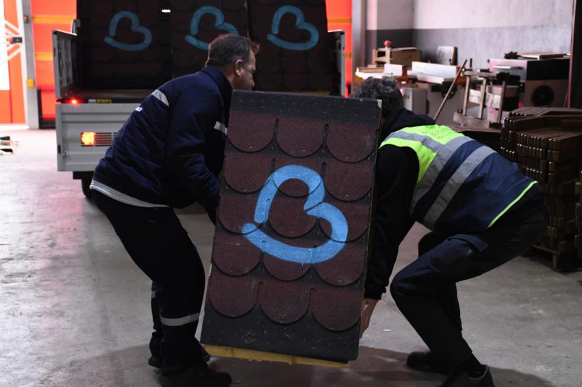 Balıkesir’in kedilerinin yuvası Büyükşehir’den