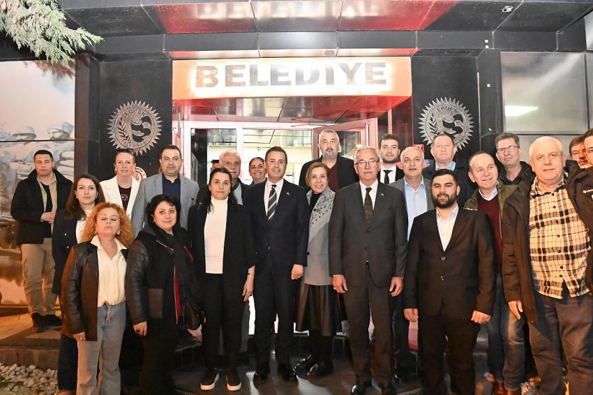 Ahmet Akın’a Erdek’te coşkulu karşılama