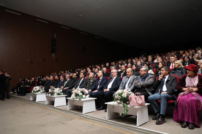 Edremit’te Çanakkale Zaferi’nin 110. yıl dönümü kutlandı