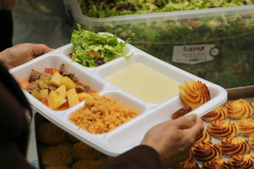 BURHANİYE'DE RAMAZAN PAYLAŞTIKÇA GÜZEL