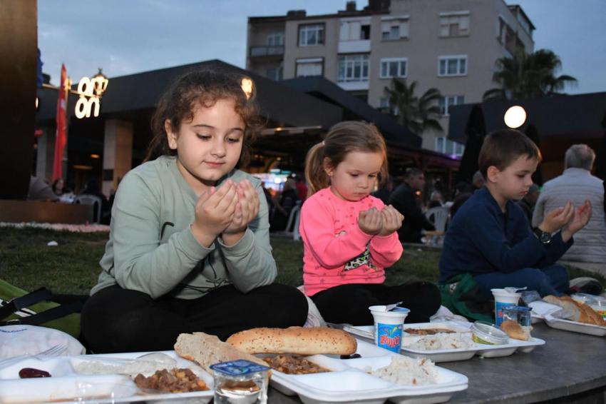 Ahmet Akın’dan Kuvayimilliye’nin başkentine yakışır iftar