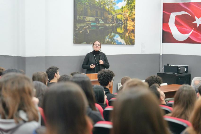 BURHANİYE BELEDİYESİ’NDEN ŞİDDETE KARŞI FARKINDALIK