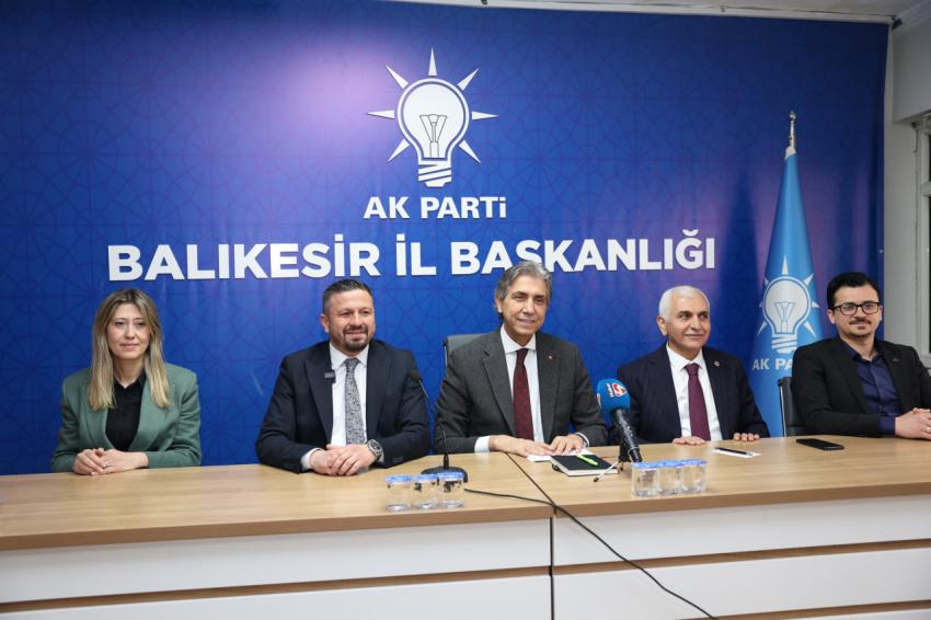 AK PARTİ GENEL BAŞKAN YARDIMCISI VE YEREL YÖNETİMLER BAŞKANI MUSTAFA DEMİR BALIKESİR’DE YOĞUN ZİYARETLER GERÇEKLEŞTİRDİ
