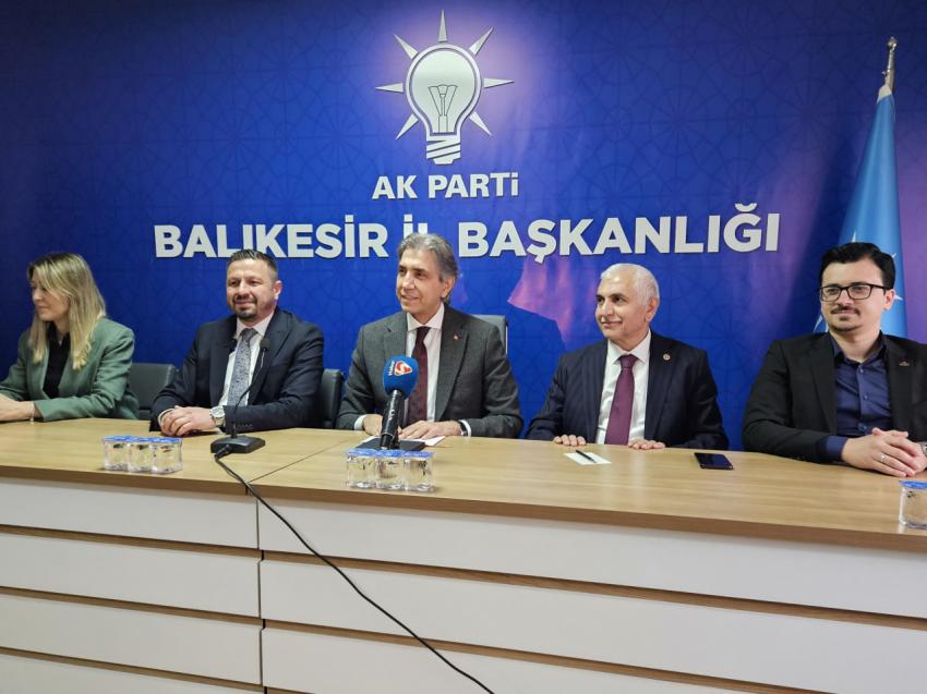 AK PARTİ GENEL BAŞKAN YARDIMCISI VE YEREL YÖNETİMLER BAŞKANI MUSTAFA DEMİR BALIKESİR’DE YOĞUN ZİYARETLER GERÇEKLEŞTİRDİ
