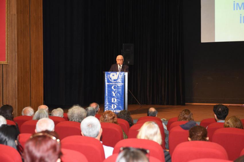 Cumhuriyet Söyleşileri’nde sanat konuşuldu