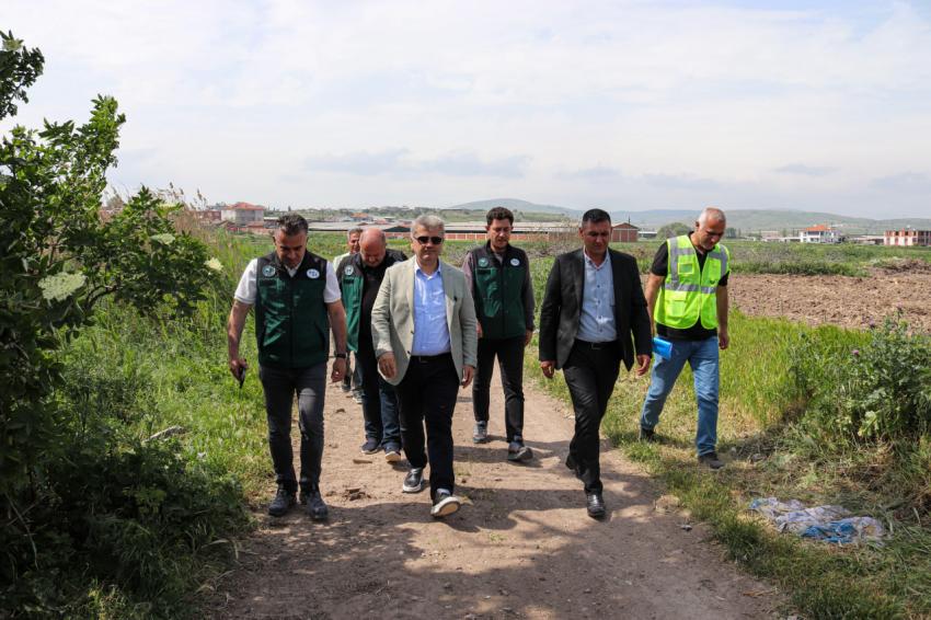 Canbey’den Kırsala Yatırım Hamlesi: Balıklı Köprüsü Çalışmaları Başladı