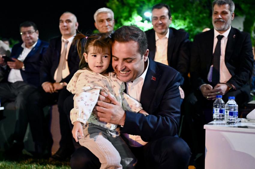 Zeybekler Buluşması ve Kahramanlık Konserine büyük ilgi